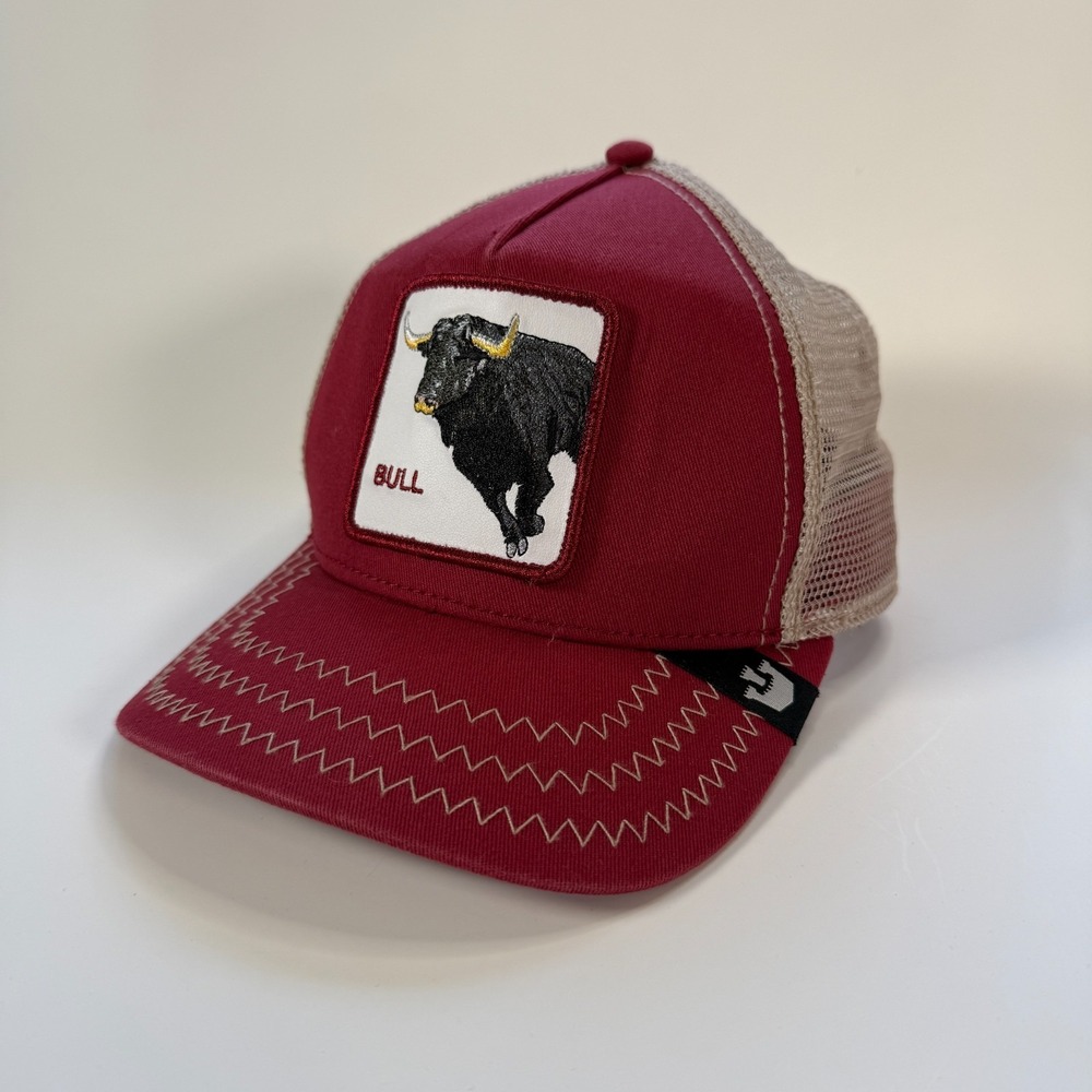 GOORIN BROS The Farm Bull‎ Trucker Hat Snapback Patch One Size Red Mesh